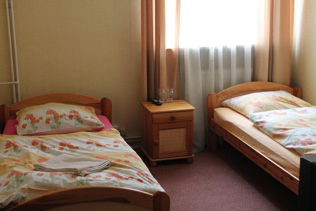 Hostel Los Amigos Жешув Номер фото